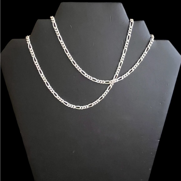 Solid sterling silver unisex 28 inch figaro chain - Picture 3 of 6